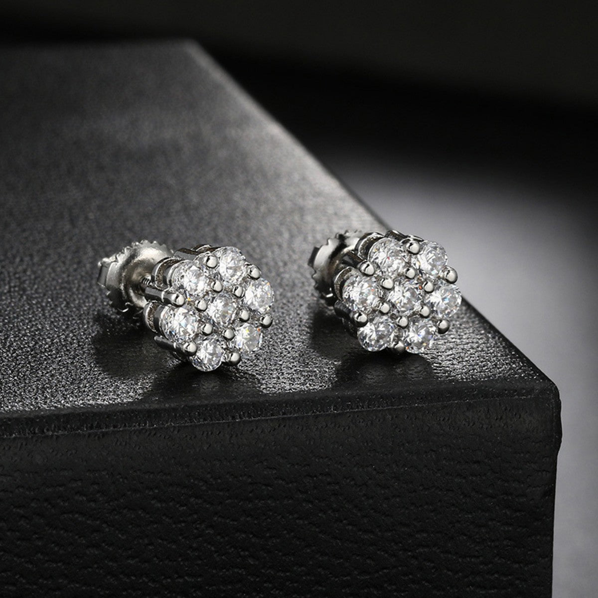 New Floral-threaded Copper Stud Earrings With Zircon Inlays