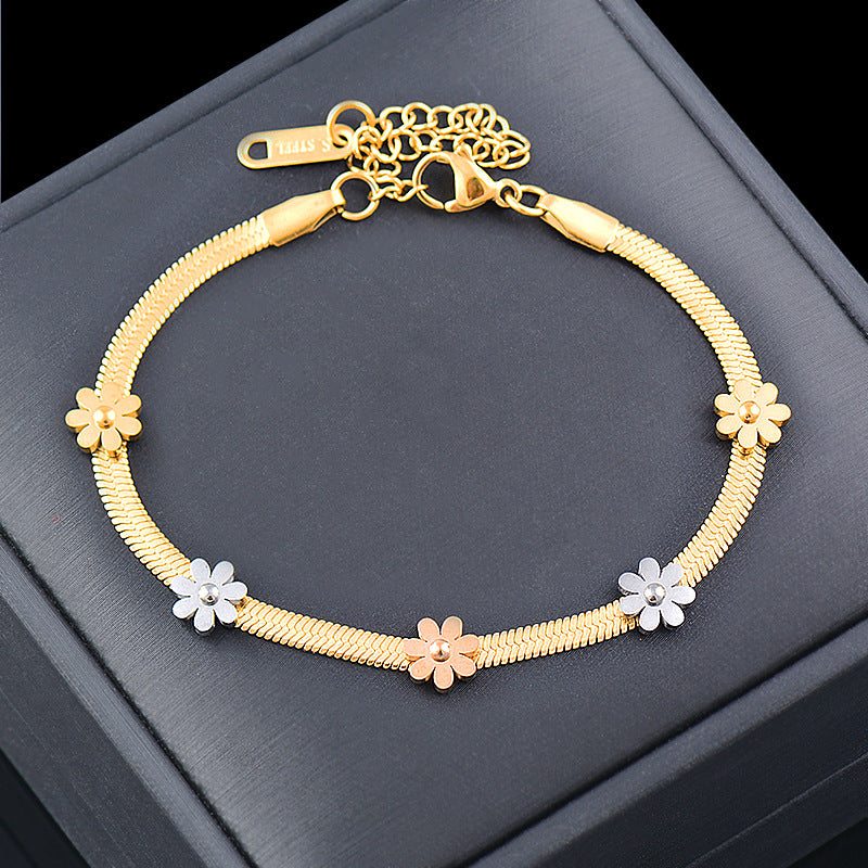 Colorless Titanium Steel Daisy Flower Bracelet