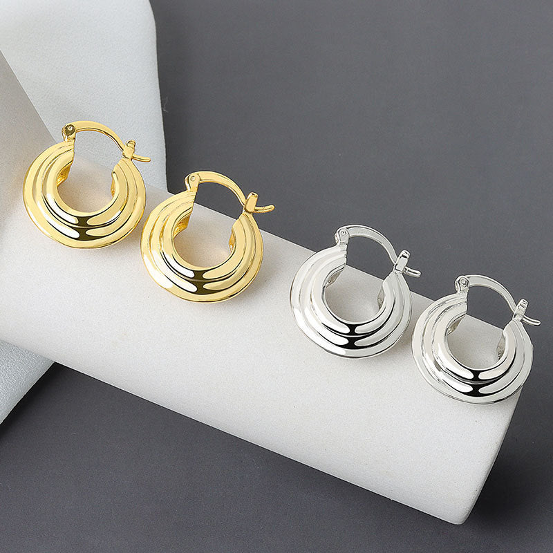 Temperament Fashion Sexy Small Fragrance Earrings