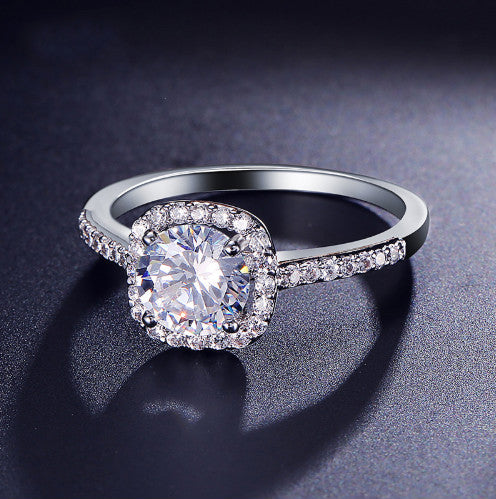 Iva – Quadratischer Ring mit Zirkonia