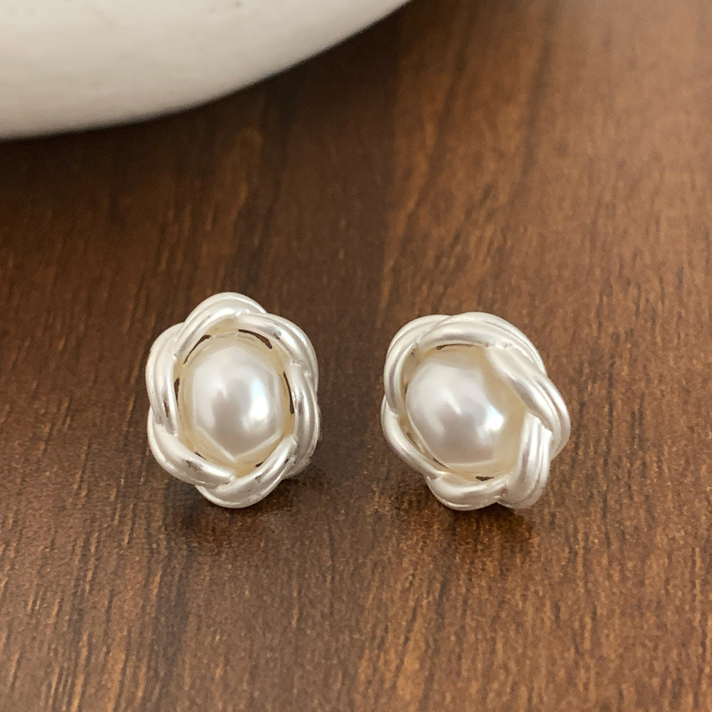 Fashionable And Versatile Copper Earrings