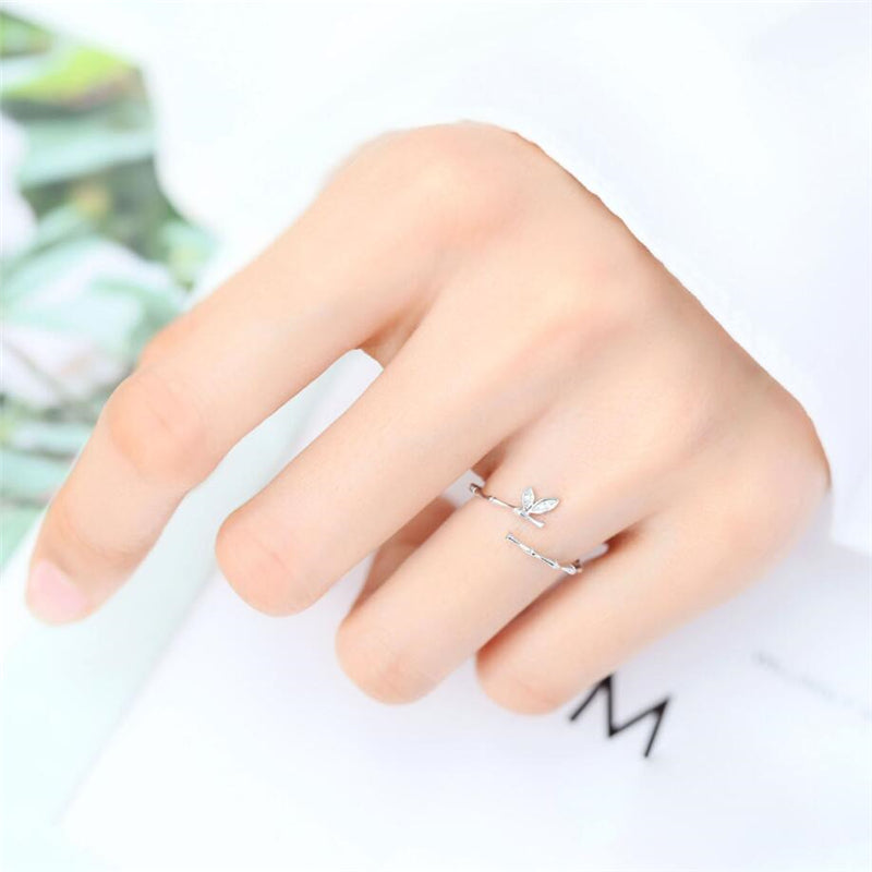 Frosty Wind Sterling Silver Ring