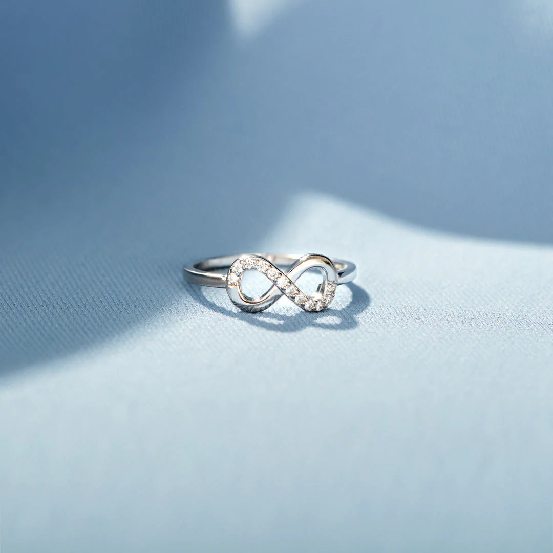 Women's Fashion S925 Sterling Silver Lucky 8 Set Zircon Ring