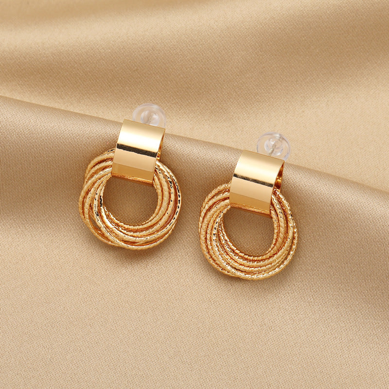 925 Sterling Silver Needle Earrings Female Temperament Hypoallergenic Ear Jewelry