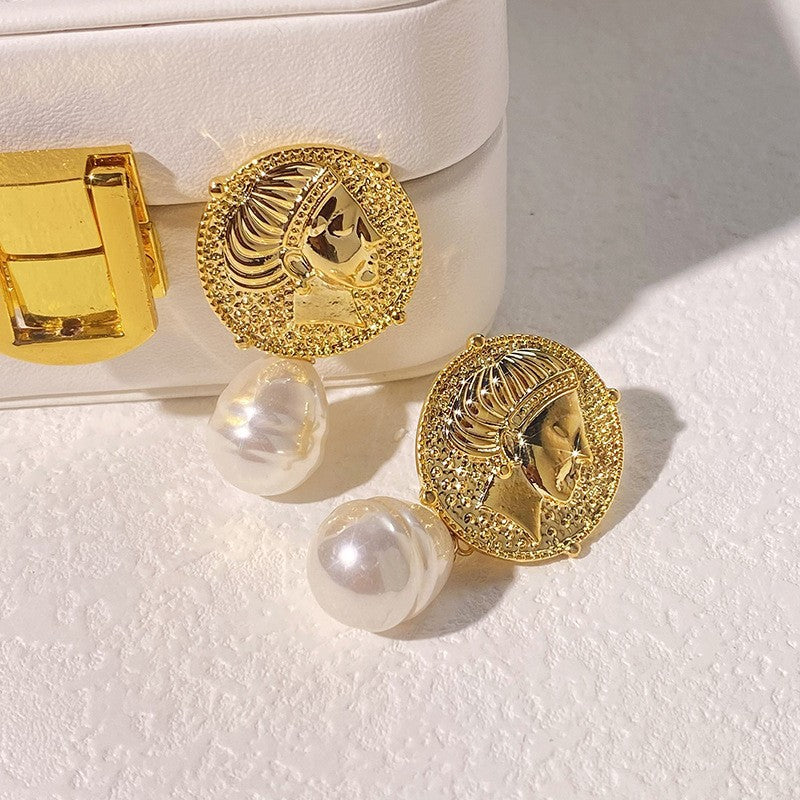 Beauty Head Carving Golden Portrait Pearl Female Retro Earrings