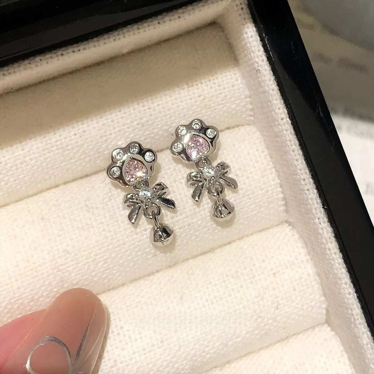 Cute Cat Paw Stud Earrings, Cartoon Sweet Cool Unique Temperament Helix Cartilage Studs For Women