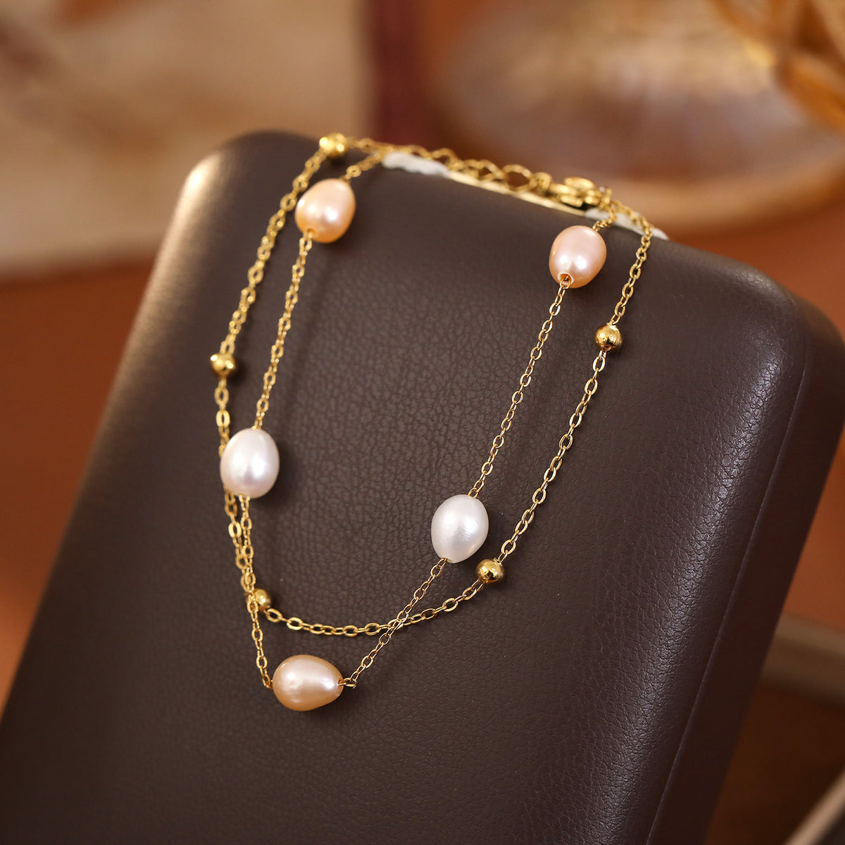 Womens Fashionable Versatile Freshwater Pearl Bracelet