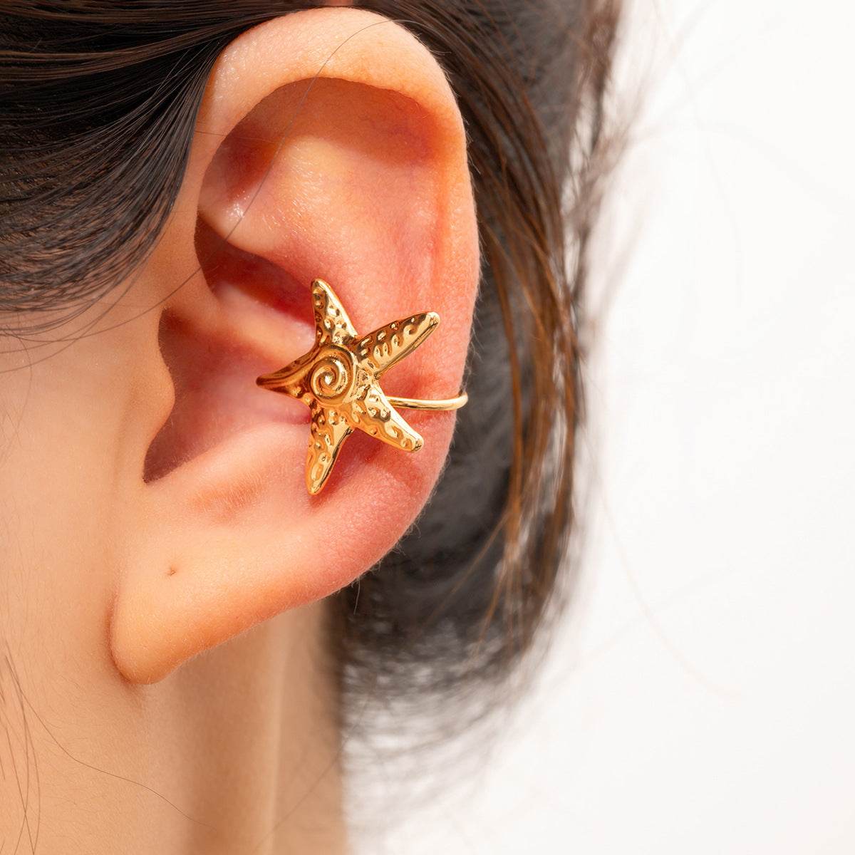 Golden Alloy Earrings Light-luxury Ear Bone Clips