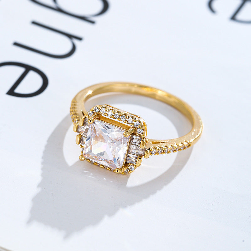 Hot Fashion Ladies Zircon Ring Silver Plated