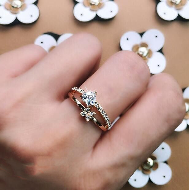 Women's Sweet Bow Zircon Love Ring