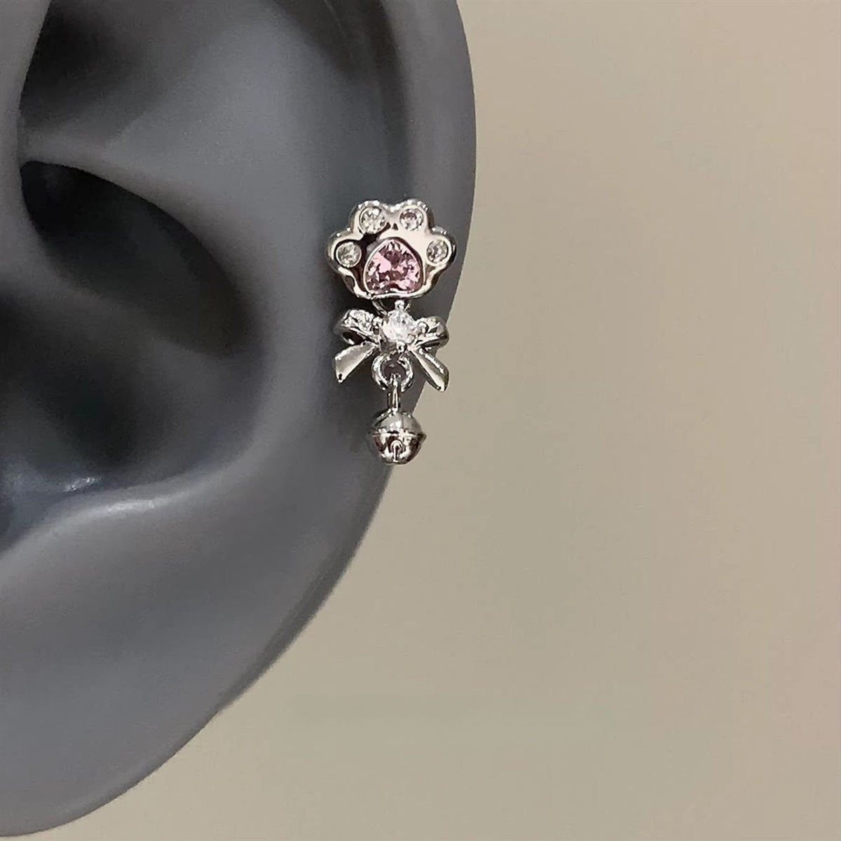 Cute Cat Paw Stud Earrings, Cartoon Sweet Cool Unique Temperament Helix Cartilage Studs For Women