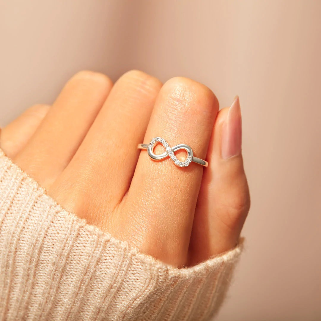 Women's Fashion S925 Sterling Silver Lucky 8 Set Zircon Ring