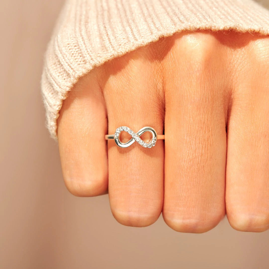 Women's Fashion S925 Sterling Silver Lucky 8 Set Zircon Ring