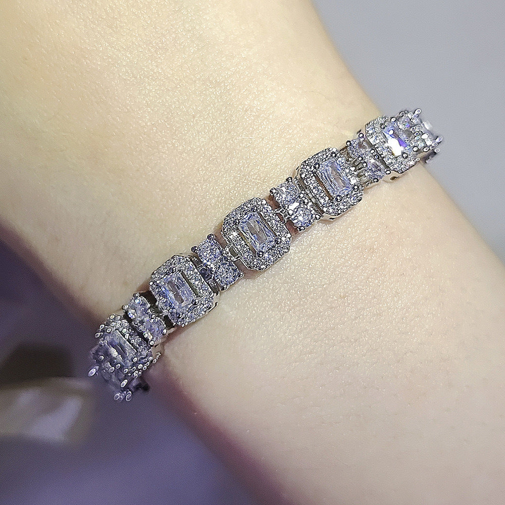 Women's Simple Fashion Classic Square Stone Bracelet
