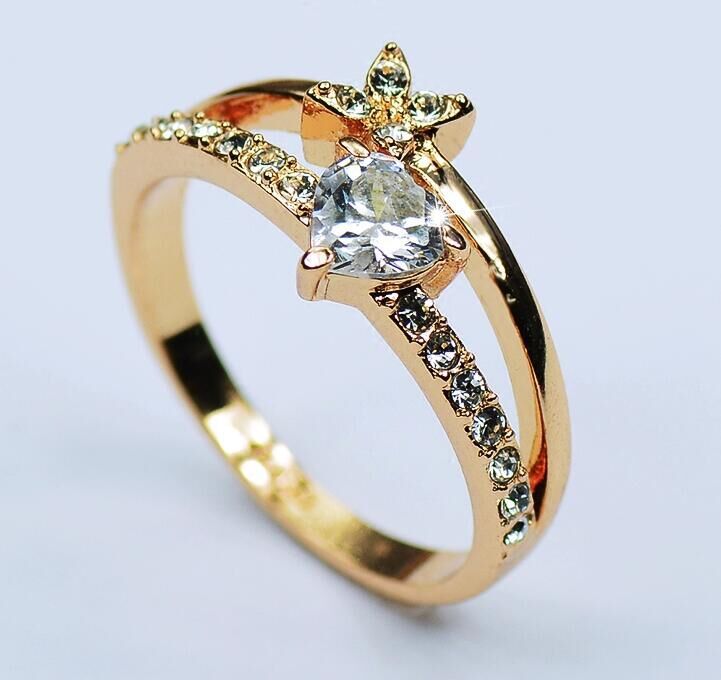 Women's Sweet Bow Zircon Love Ring