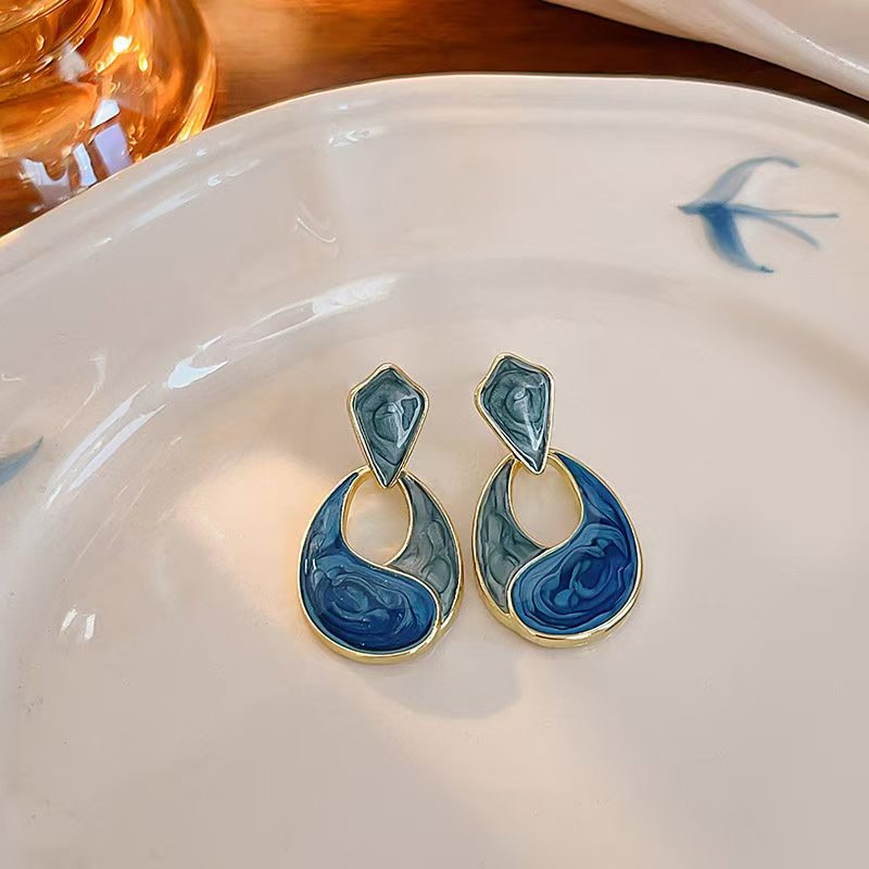 Blue Heart Non Piercing Earrings For Women Vintage Style Ear Clips Fashion Jewelry