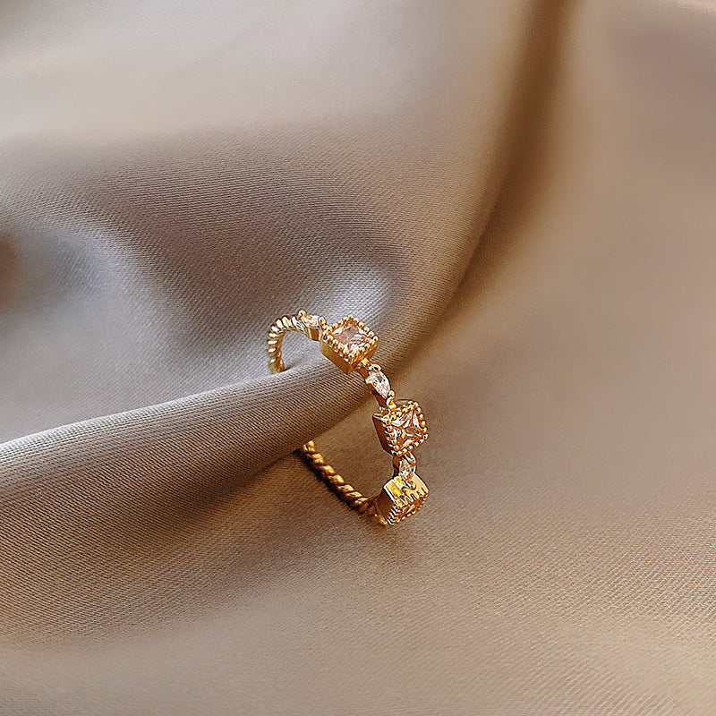 Celebrity Light Luxury Zircon Ring Female Simple Personality